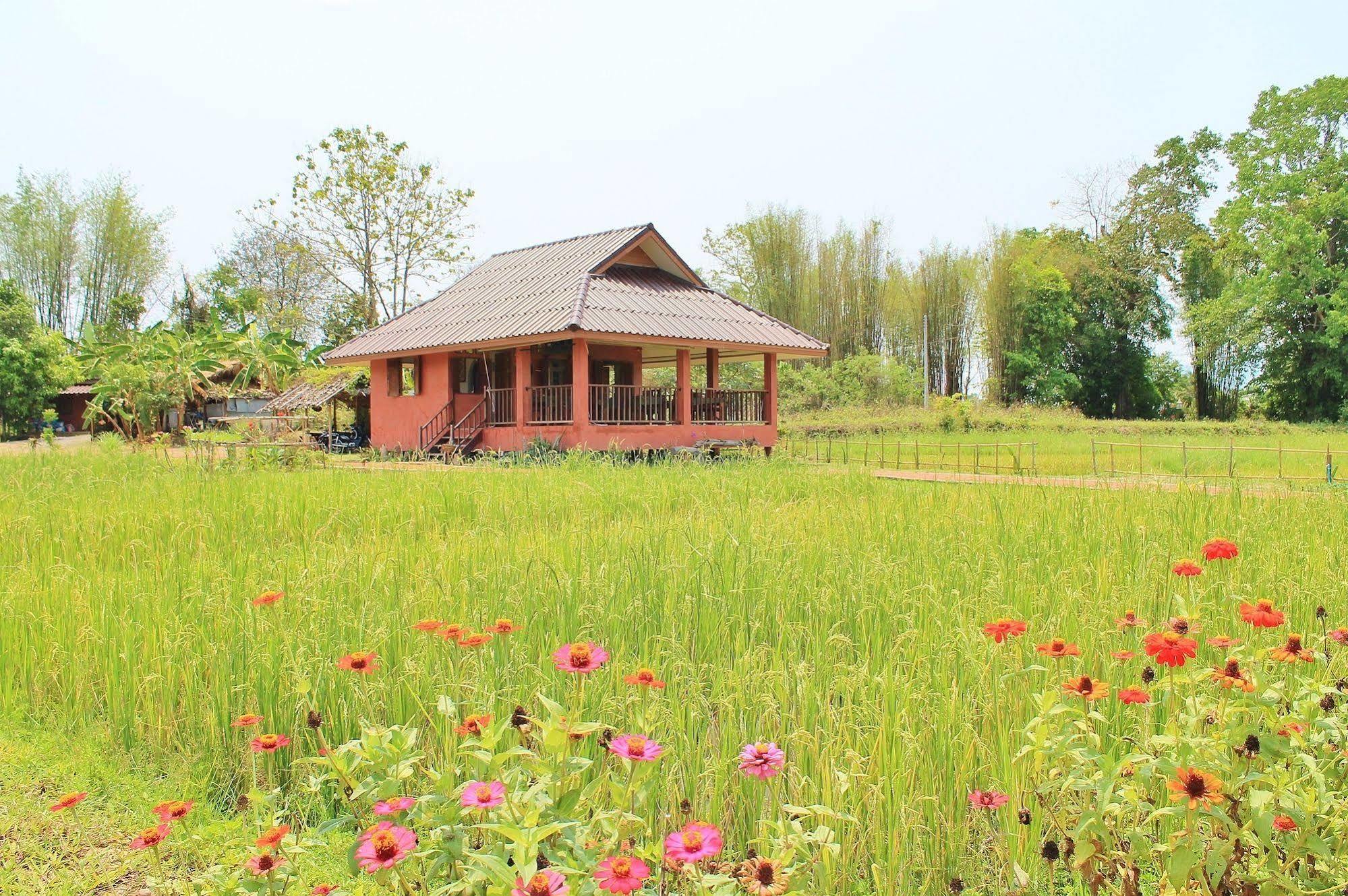 Country Retreat Hotel Merim Kültér fotó